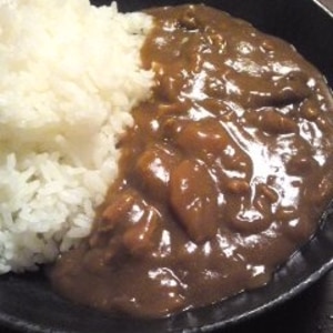 ２種類のカレールーを使って♪ふつうのカレーライス